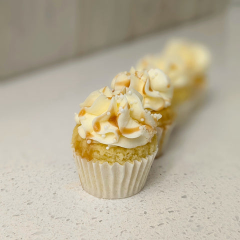 Mini Cupcakes Vanille Caramel Salé - Les Glaceurs