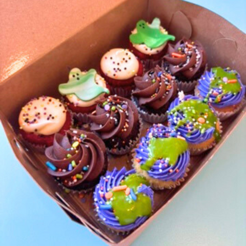 Assortment of Halloween cupcakes
