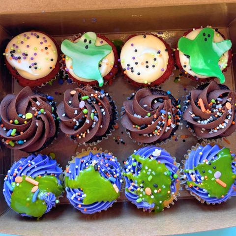 Assortment of Halloween cupcakes