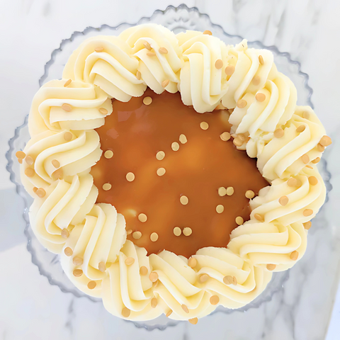 Gâteau Vanille Fondant au Caramel Salé