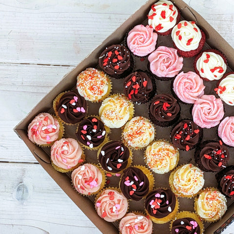 Valentine's Day Mini Cupcake Box 100+ | Assorted Flavors 💞