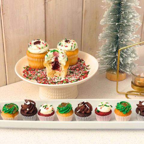 12 Mini Holiday Cupcakes 🎄